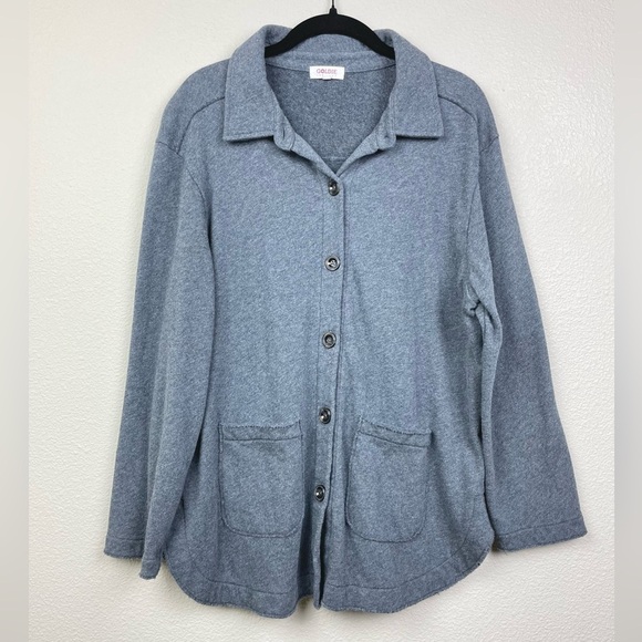 goldie lewinter Tops - Goldie Lewinter Women's Medium Grey Button Up Oversized Shacket Jacket Shirt
